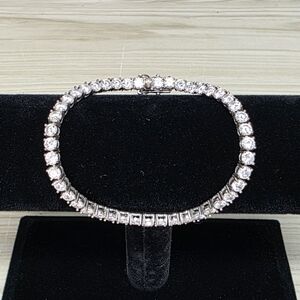 Silvertone Tennis-Style Bracelet with Simulated Stones – 8"